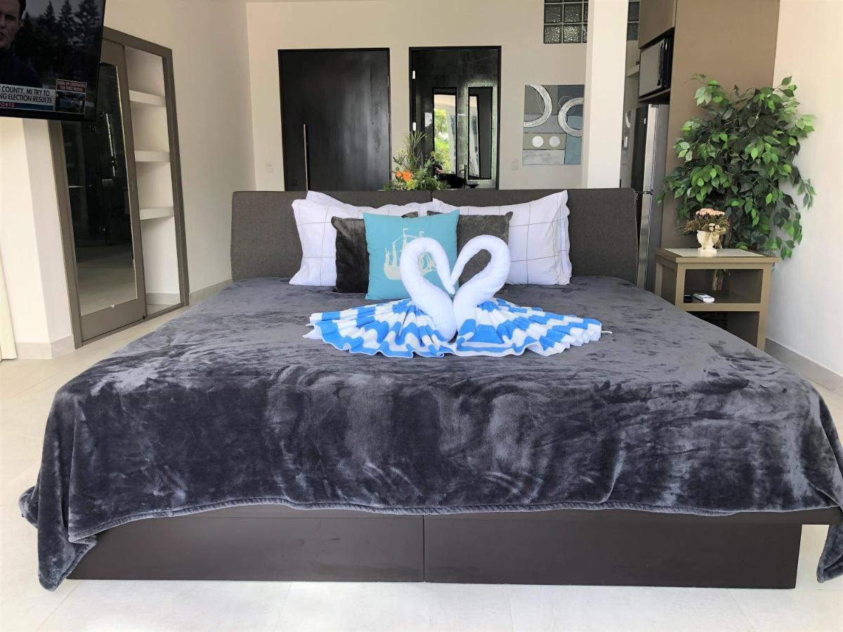 Vista Ocean Suites Boutique Hotel Event Venue مانويل أنطونيو المظهر الخارجي الصورة