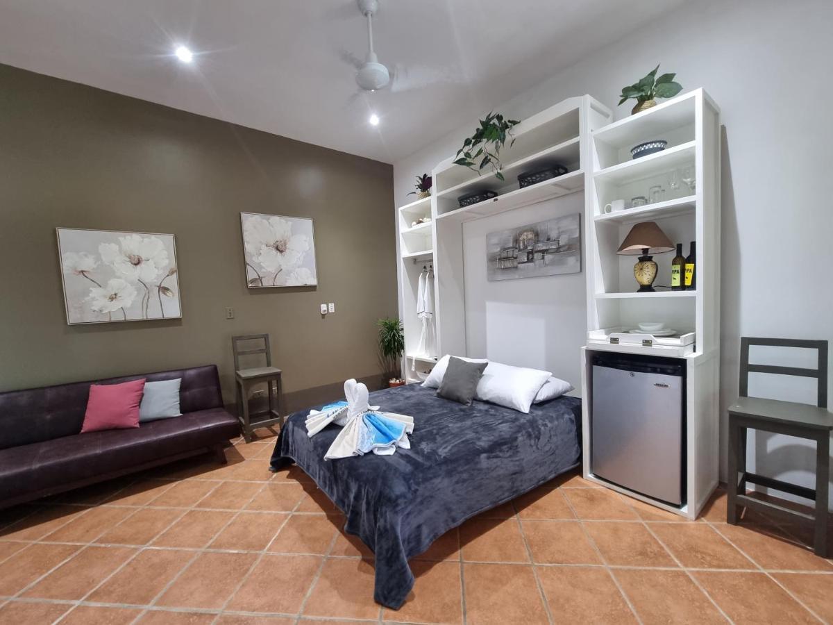 Vista Ocean Suites Boutique Hotel Event Venue مانويل أنطونيو المظهر الخارجي الصورة